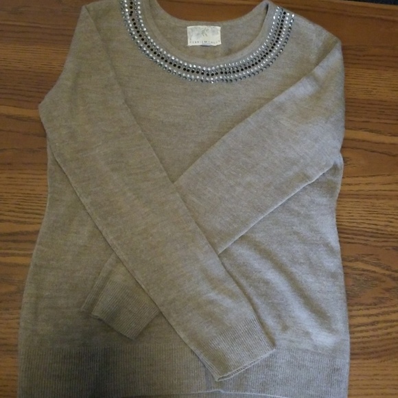 Debbie Morgan Sweater - Picture 4 of 5